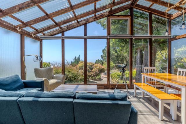 1327 Crespi Drive, Pacifica CA: https://media.crmls.org/mediaz/879e654d-b9e7-4d44-8302-edbed4212117.jpg
