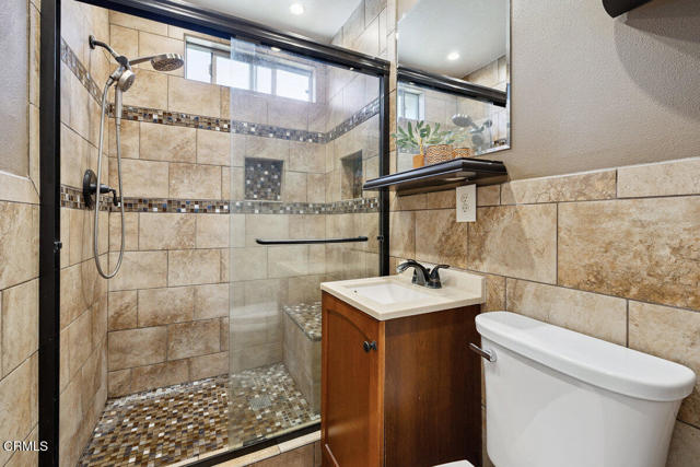 Detail Gallery Image 7 of 17 For 225 Glacier Ave, Oxnard,  CA 93033 - 3 Beds | 2 Baths