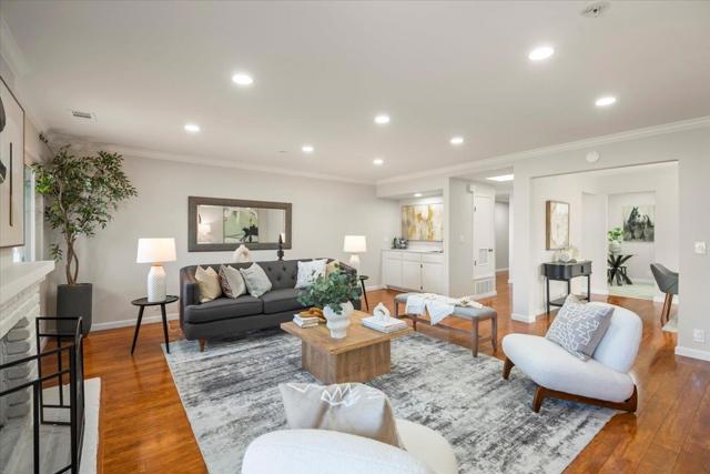 480 Lassen Street, Los Altos CA: https://media.crmls.org/mediaz/87a1bfe2-00e5-4ae3-891e-c59a0abef60c.jpg