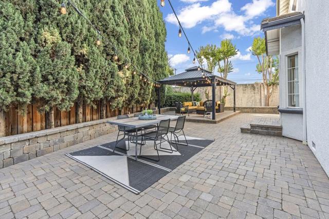 38101 Cambridge Court, Fremont CA: https://media.crmls.org/mediaz/87a1da45-8333-4ff3-891a-833734edec24.jpg
