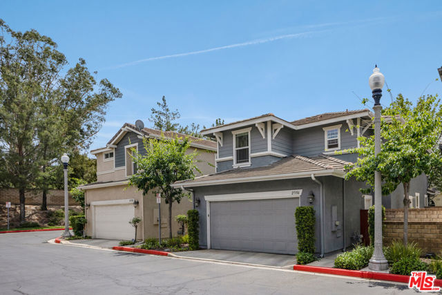 27356 Dearborn Drive, Valencia CA: https://media.crmls.org/mediaz/87a24b89-4443-4309-9cb2-8f0247fd176e.jpg