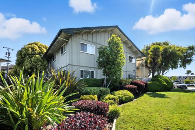 3015 Los Prados Street, San Mateo CA: https://media.crmls.org/mediaz/87a2da12-2a6d-493a-8ecd-2649beac4530.jpg