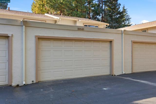 1804 Wildbrook Ct, Concord CA: https://media.crmls.org/mediaz/87a4410a-a224-49c1-8c10-81ee30ff353c.jpg