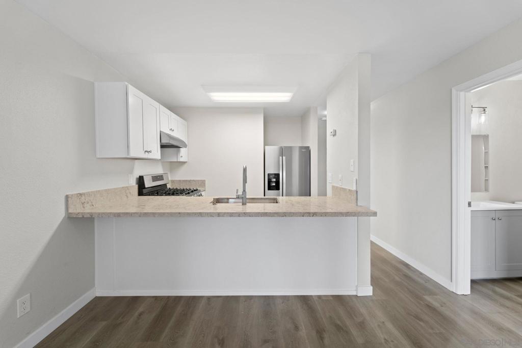 239 50th St - photo 8