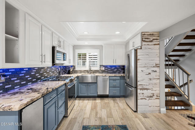 1224 S Westlake Boulevard, Westlake Village CA: https://media.crmls.org/mediaz/87a588ea-f598-4d89-8f56-419a08d348d7.jpg