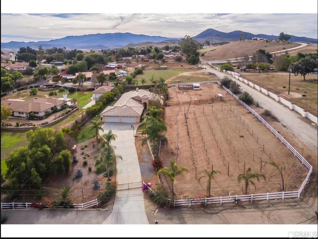 13907 Maxfield Road