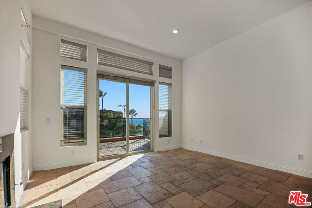 6436 Lunita Road, Malibu CA: https://media.crmls.org/mediaz/87a813ba-57f5-4ffd-88f8-b80bc9ebaee5.jpg