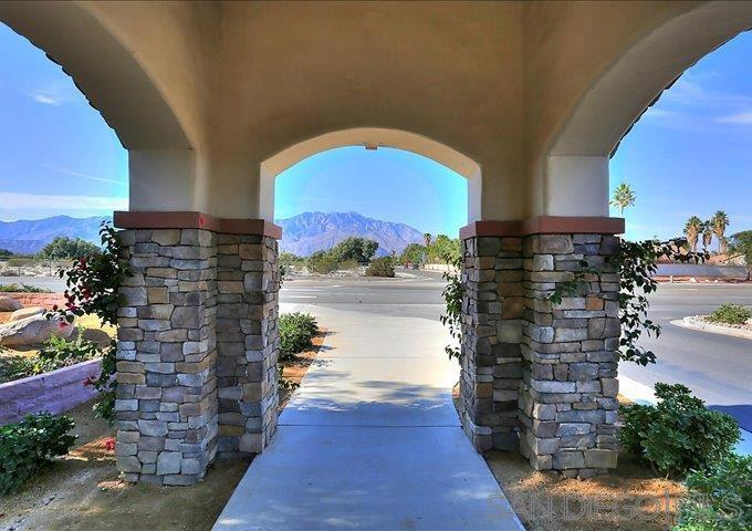 MLS #250035120SD image #32