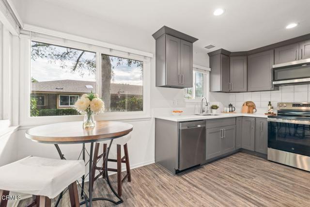 Detail Gallery Image 24 of 63 For 269 E Elfin Gr, Port Hueneme,  CA 93041 - 2 Beds | 2 Baths