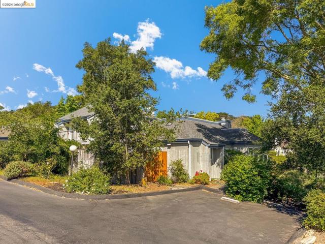 Image 11 of 20 For 2332 Tachevah Dr