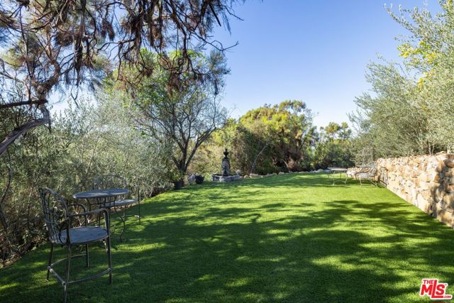 Drew Fenton | 415 Stunt Road Calabasas CA | MLS: 7285936