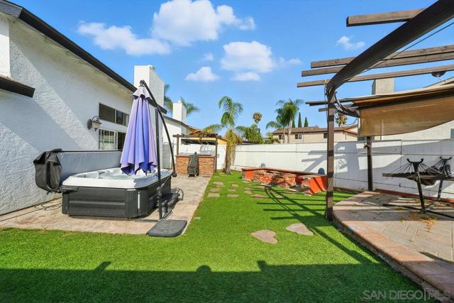 3801 Via De La Bandola, San Ysidro CA: https://media.crmls.org/mediaz/87ac9ea2-b1a8-4961-bfa0-9c7280b3d66e.jpg