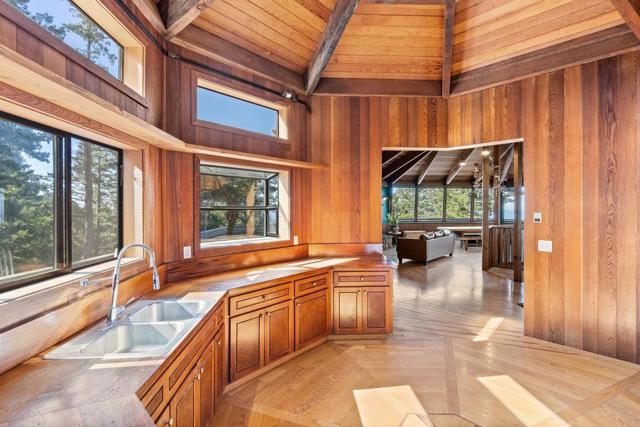 200 S Ranch Road, Pescadero CA: https://media.crmls.org/mediaz/87ae67dc-6c34-4ec5-afd8-304798495cec.jpg