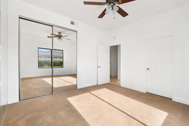 80471 Oak Tree, La Quinta CA: https://media.crmls.org/mediaz/87ae8f98-b479-4660-b475-cfbff9e9685f.jpg