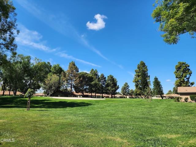 5142 Village 5, Camarillo CA: https://media.crmls.org/mediaz/87af7ca9-7cf4-45db-b410-74d399a3a4f9.jpg