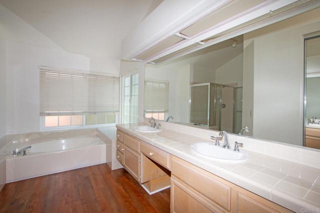 Detail Gallery Image 35 of 50 For 344 via Del Astro, Oceanside,  CA 92057 - 4 Beds | 2/1 Baths