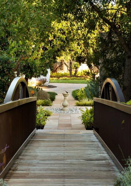 27500 La Vida Real, Los Altos Hills CA: https://media.crmls.org/mediaz/87b0d8b6-3fbc-47e3-86ff-76ad6dbd1451.jpg
