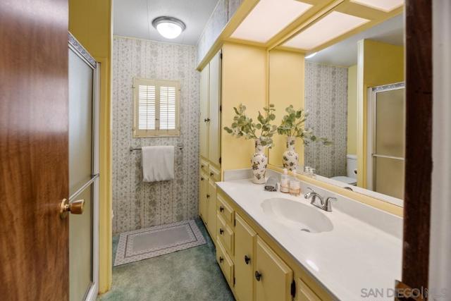 2250 N Broadway, Escondido CA: https://media.crmls.org/mediaz/87b17d58-c45f-41db-bc6c-85f0d6c50e08.jpg