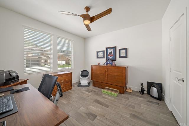 Detail Gallery Image 5 of 69 For 35764 Bay Morgan Lane, Fallbrook,  CA 92028 - 4 Beds | 3/1 Baths