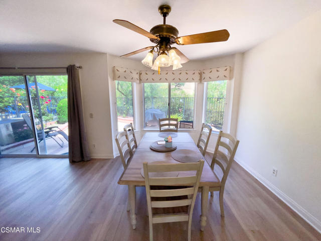 5964 Ruthwood Drive, Calabasas CA: https://media.crmls.org/mediaz/87b23f8e-d2a9-46d5-af3c-251d6ebeb5b3.jpg