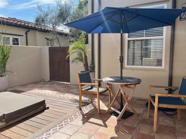 8134 Santaluz Village Green N., San Diego CA: https://media.crmls.org/mediaz/87b2fe0c-ef1b-4f30-9aee-ddd67d47f87c.jpg