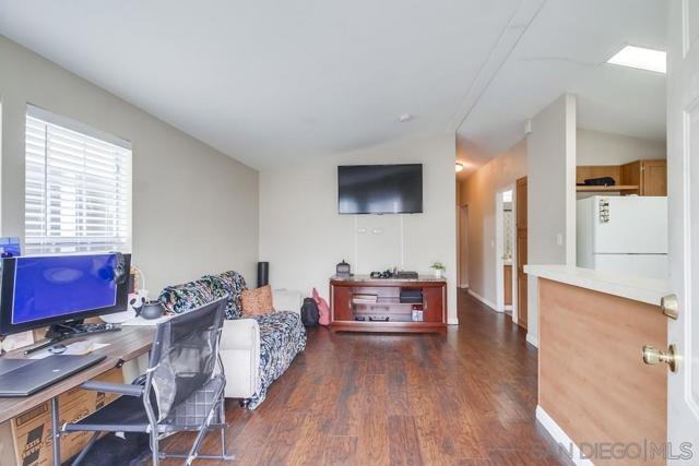 3505 Alpine Blvd, Alpine CA: https://media.crmls.org/mediaz/87b367dd-fa59-42a7-b4c8-8470609a2219.jpg