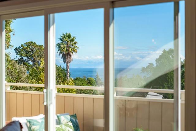 261 Sea Ridge Road, Aptos CA: https://media.crmls.org/mediaz/87b45557-65d6-4bbd-9ad2-f14a55525b0e.jpg