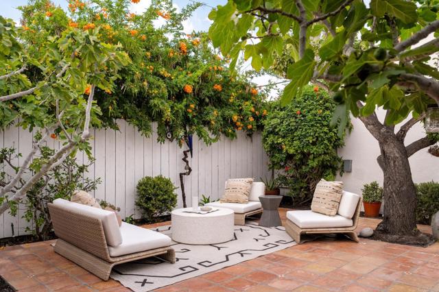 Detail Gallery Image 39 of 47 For 654 Bonair Pl, La Jolla,  CA 92037 - 5 Beds | 4 Baths