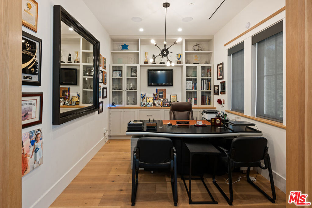 4365 Kraft AvenueStudio City img 20