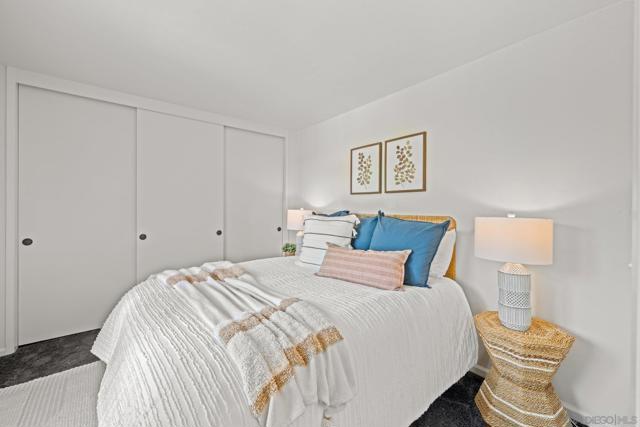 1074 Isabella Avenue, Coronado CA: https://media.crmls.org/mediaz/87b5895b-203c-418f-85c7-a0e421407e06.jpg