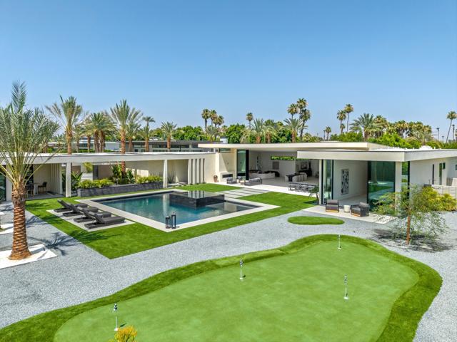 7 Makena Lane, Rancho Mirage CA: https://media.crmls.org/mediaz/87b71e04-a131-421e-bab4-e9fde00698f1.jpg