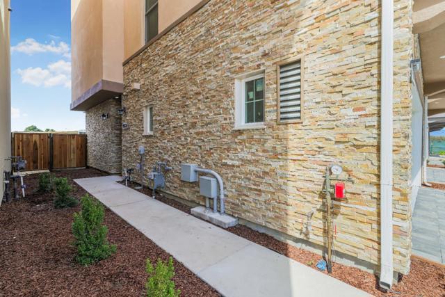 409 San Luis Avenue, Watsonville CA: https://media.crmls.org/mediaz/87b7b7e3-bba4-40b7-82cb-67436584da9b.jpg