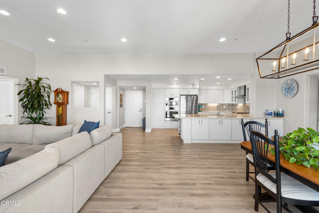 Detail Gallery Image 37 of 41 For 4376 Tradewinds Dr, Oxnard,  CA 93035 - 3 Beds | 2/1 Baths