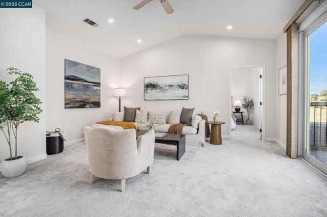 4001 Browning Dr, Concord CA: https://media.crmls.org/mediaz/87b93cdb-bfdf-4778-9394-a736194d1afa.jpg
