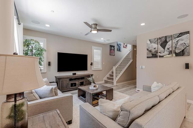 555 Sparrow Street, Hollister CA: https://media.crmls.org/mediaz/87b96ed3-7362-489d-9401-6817daeb5877.jpg