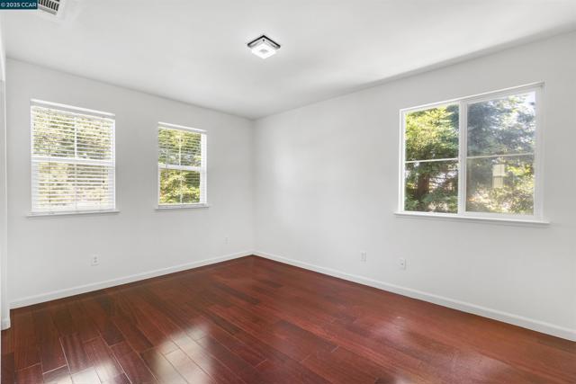 110 Mars Ct, Pittsburg CA: https://media.crmls.org/mediaz/87ba1042-8b1b-44a9-831d-44455377830d.jpg