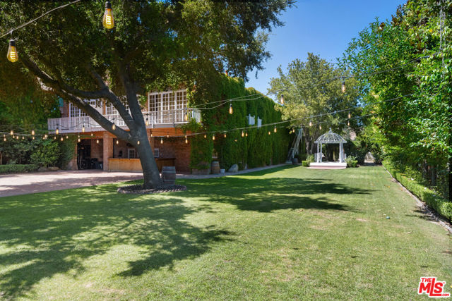 362 Bell Street, Los Alamos CA: https://media.crmls.org/mediaz/87bccfef-87a0-4e7f-aa6f-d290f77e59ba.jpg