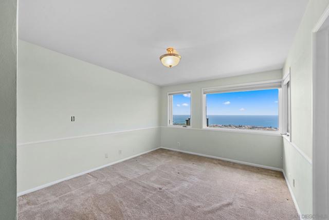 7330 Brodiaea Way, La Jolla CA: https://media.crmls.org/mediaz/87be888e-2183-47bf-90d5-68275e3e0ab9.jpg