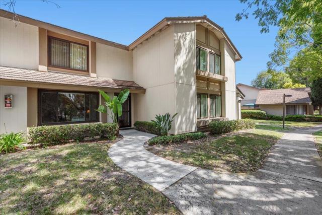 9719 Caminito Del Marfil, San Diego, California 92124, 3 Bedrooms Bedrooms, ,2 BathroomsBathrooms,Townhouse,For Sale,Caminito Del Marfil,250029346SD
