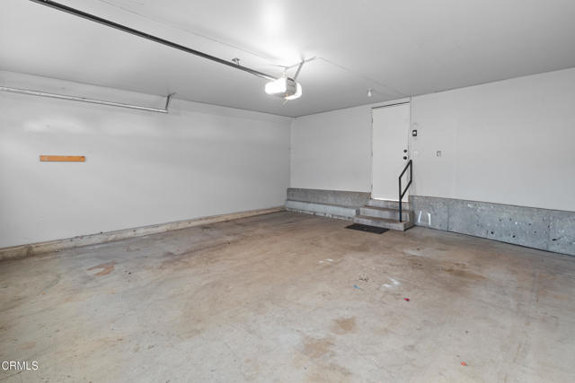 Detail Gallery Image 13 of 34 For 8983 Aberdare St, Ventura,  CA 93004 - 2 Beds | 2 Baths