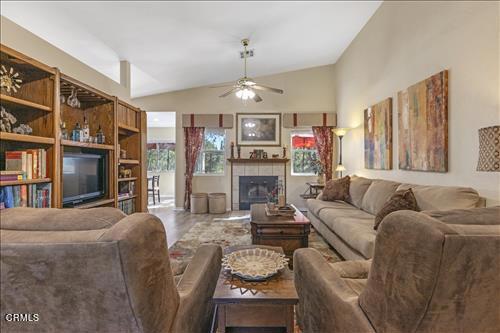 Detail Gallery Image 9 of 62 For 21305 Indian Wells Dr, Tehachapi,  CA 93561 - 3 Beds | 2 Baths