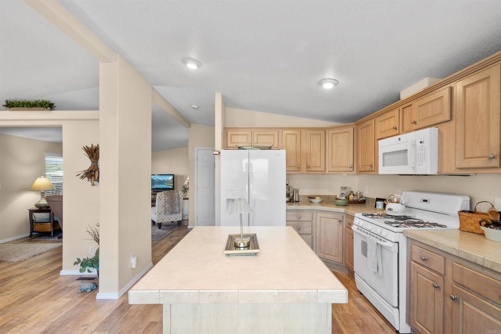 971 Borden Road - photo 6