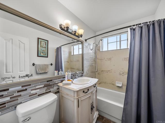 Detail Gallery Image 30 of 49 For 1562 Richandave Ave, El Cajon,  CA 92019 - 4 Beds | 2/1 Baths