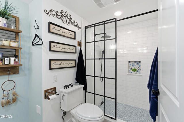 2174 WILCOX Street, Camarillo CA: https://media.crmls.org/mediaz/87c424c8-3ce7-4390-ae1f-a7238062682e.jpg