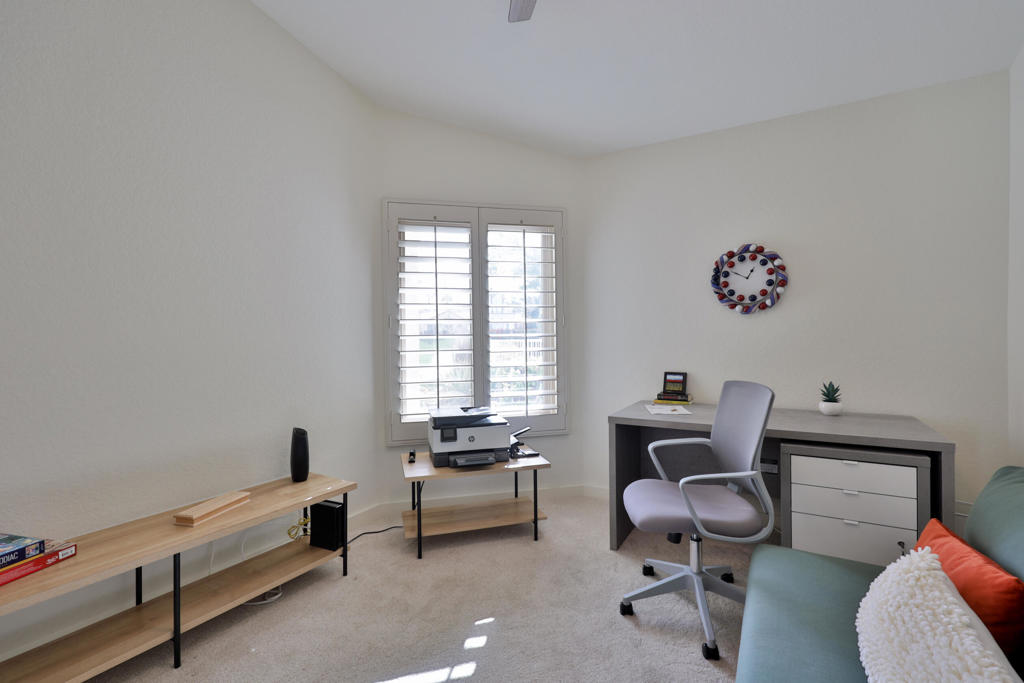 MLS #219132423DA img 5