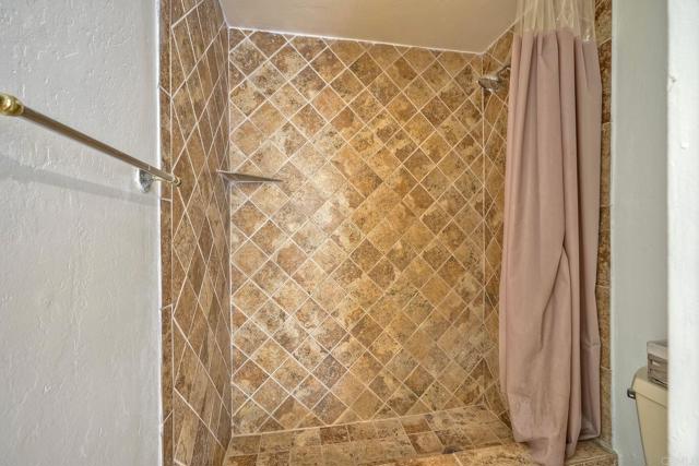 Home for Sale in Valley Center