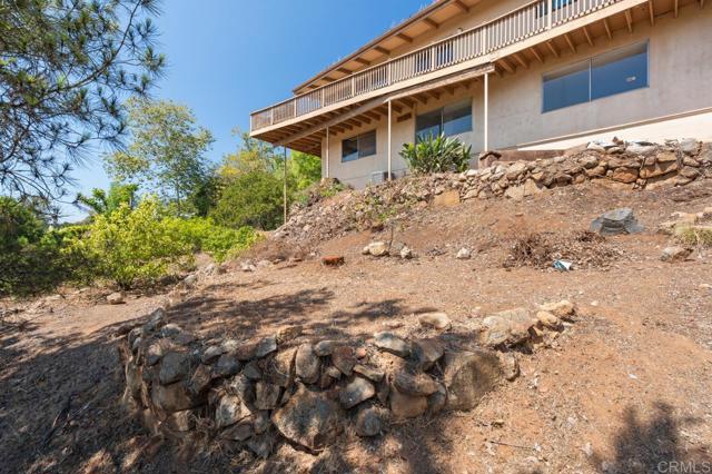 Detail Gallery Image 33 of 72 For 4814 Rushville Ln, La Mesa,  CA 91941 - 5 Beds | 2/1 Baths