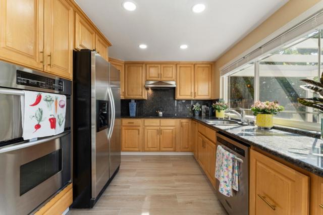 3195 Kawalker Lane, San Jose CA: https://media.crmls.org/mediaz/87c48034-1d64-4643-9b8f-bd46761093b4.jpg