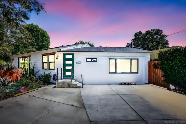 5011 E Mountain View Dr, San Diego CA: https://media.crmls.org/mediaz/87c516a8-2d5f-4b11-abe9-66047309205c.jpg
