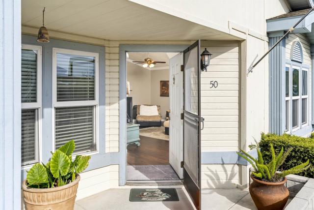 Detail Gallery Image 4 of 23 For 909 Richland Rd Spc 50,  San Marcos,  CA 92069 - 3 Beds | 2 Baths